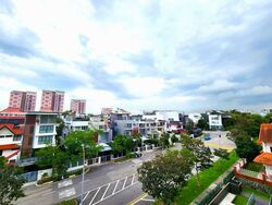 Senyum Residences (D14), Terrace #592292681